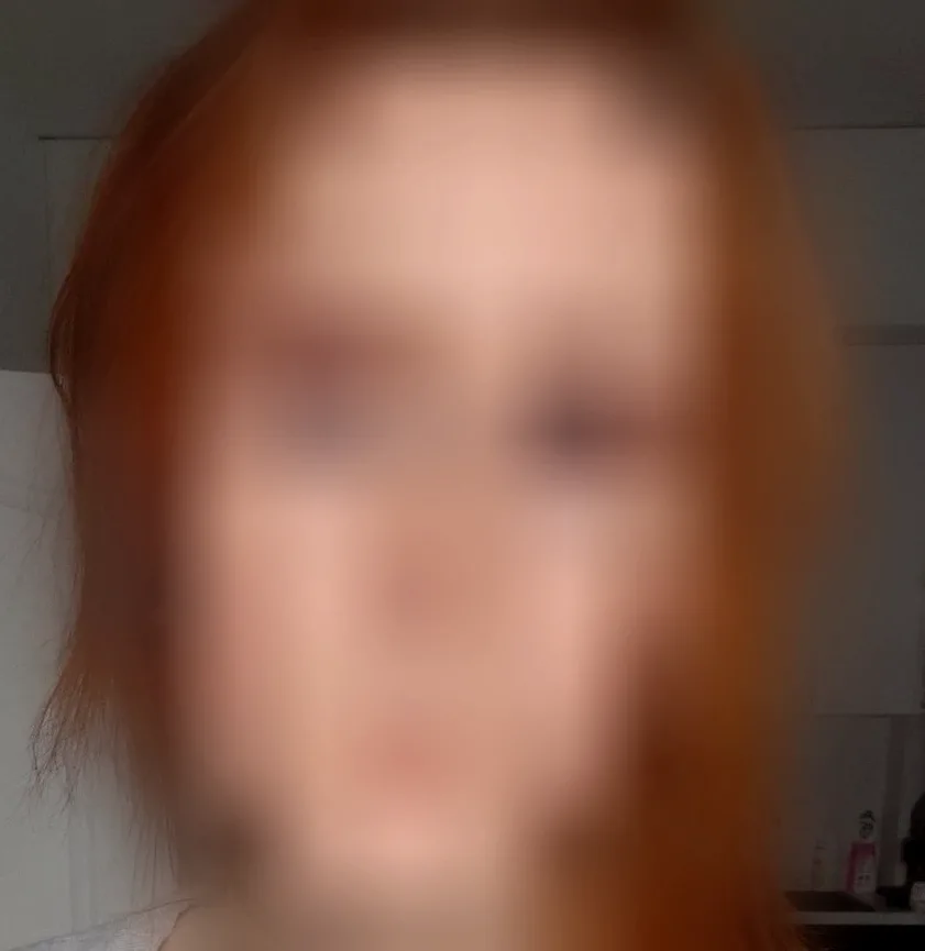 Abril, 22 años
