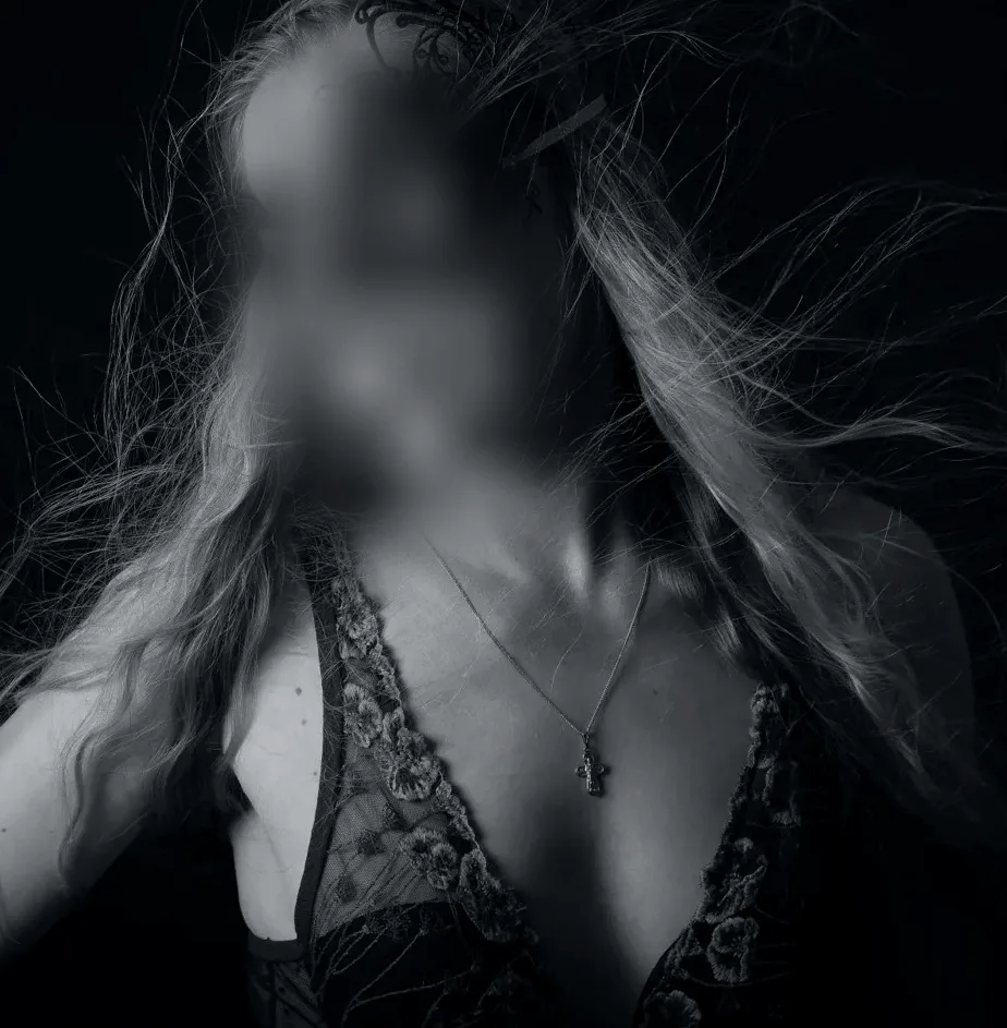 Aroa, 34 años